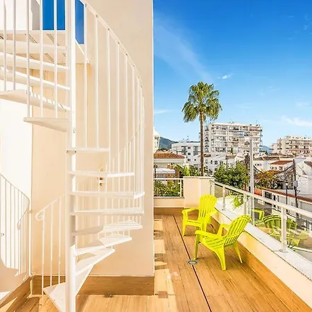 Villa Sleeps 14 With Pool Air Con And Wifi Nerja